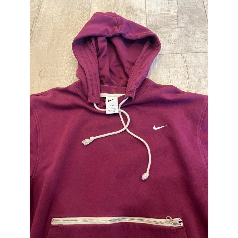Nike Standard Issue Dri-FIT Hoodie Womens Med Plum Purple Zipper Pocket Pullover